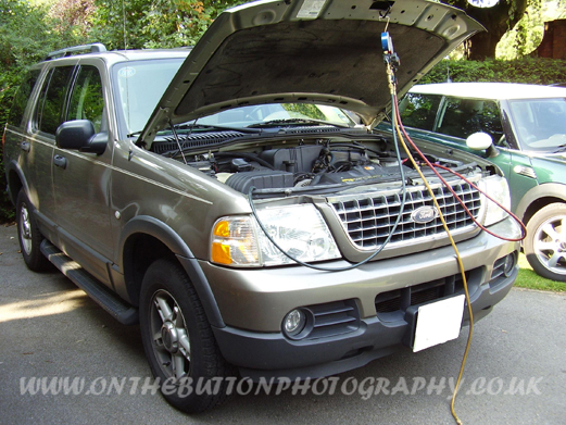 <Ford Explorer>